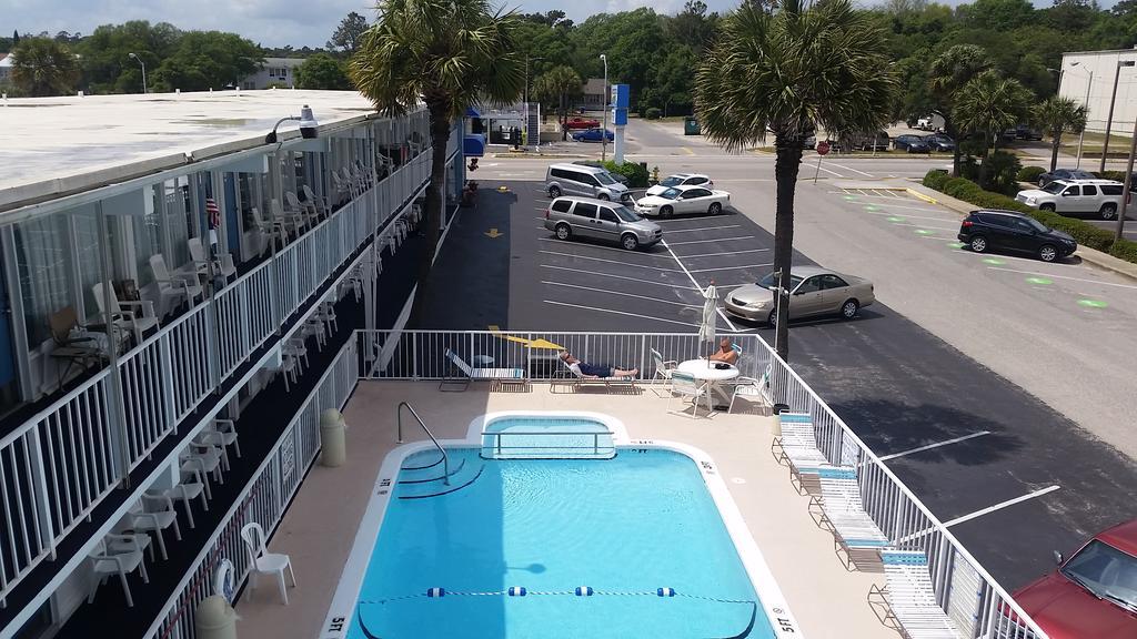 מירטל ביץ' Vancouver Motel מראה חיצוני תמונה